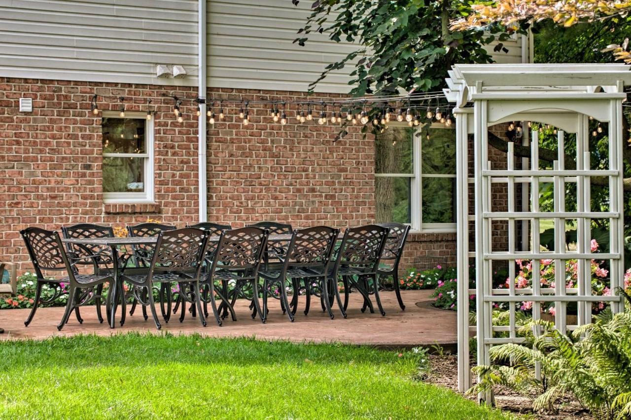 Charming Apartment With Yard And Beautiful Gardens! Manheim Exterior photo