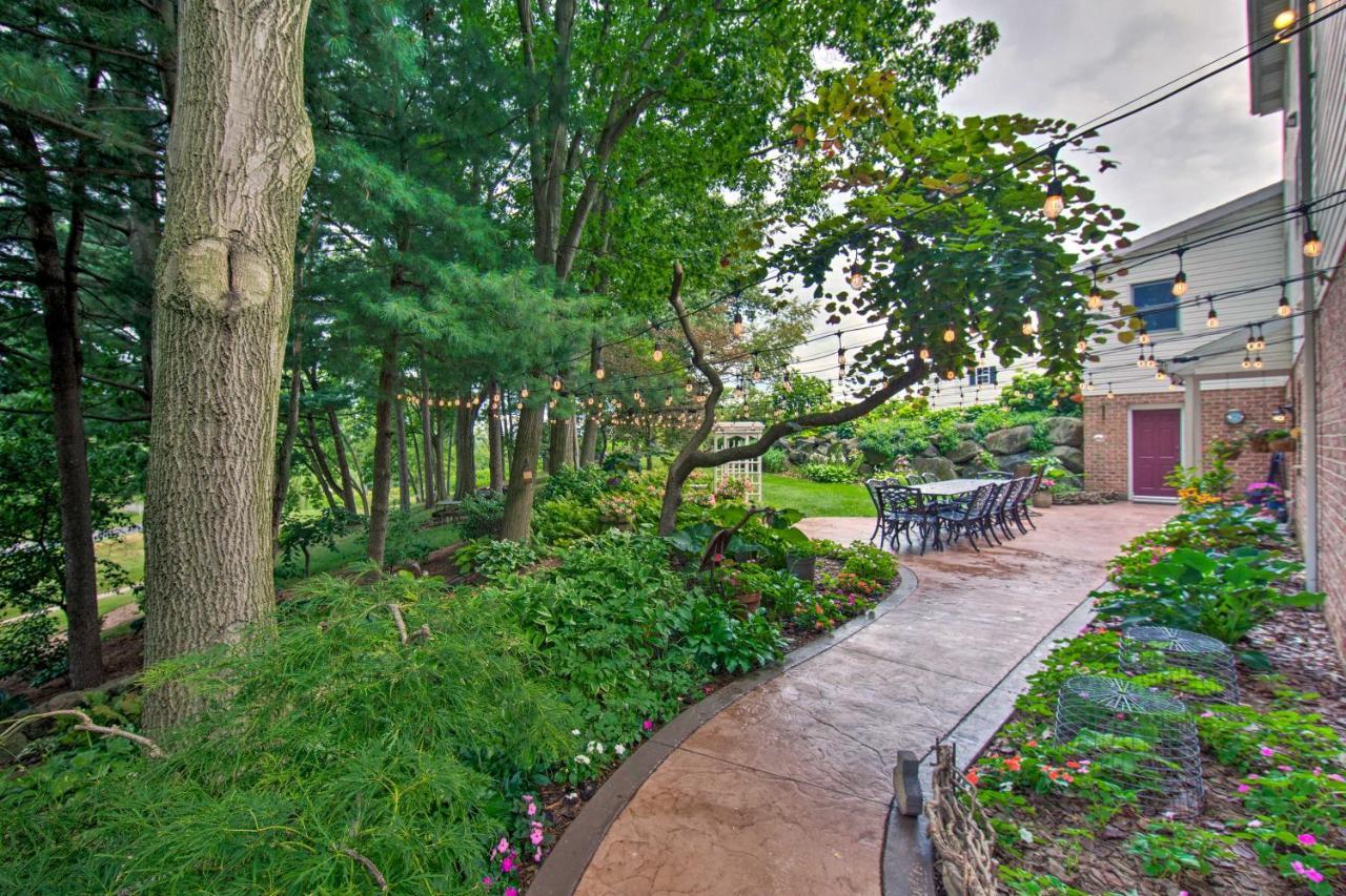 Charming Apartment With Yard And Beautiful Gardens! Manheim Exterior photo